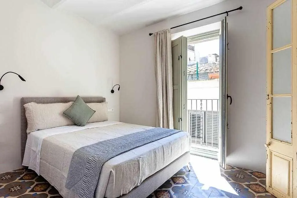 Daire Velo Vern 3 Luxury Penthouse W Views Of City Wall Girona İspanya